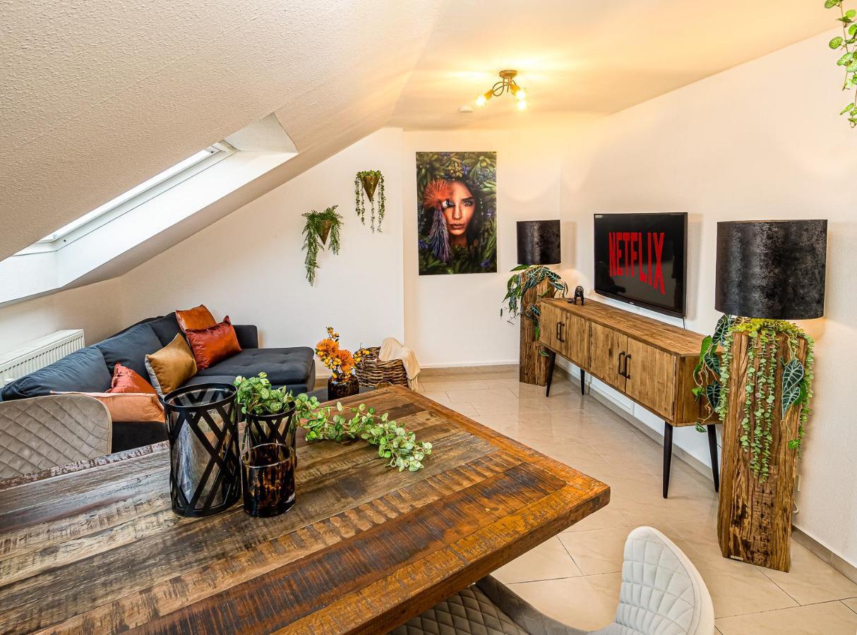Modernes Studio mit Netflix Krefeld Eksteriør billede