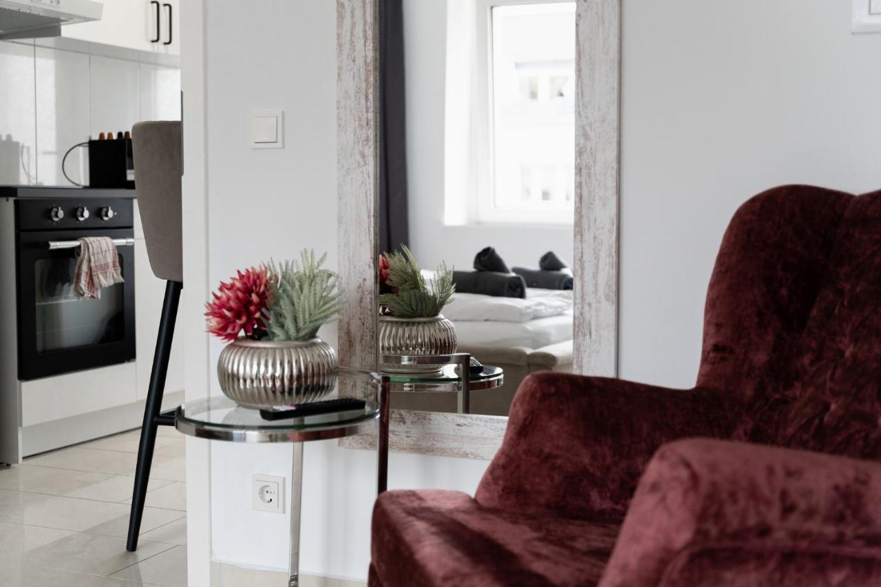 Modernes Studio mit Netflix Krefeld Eksteriør billede